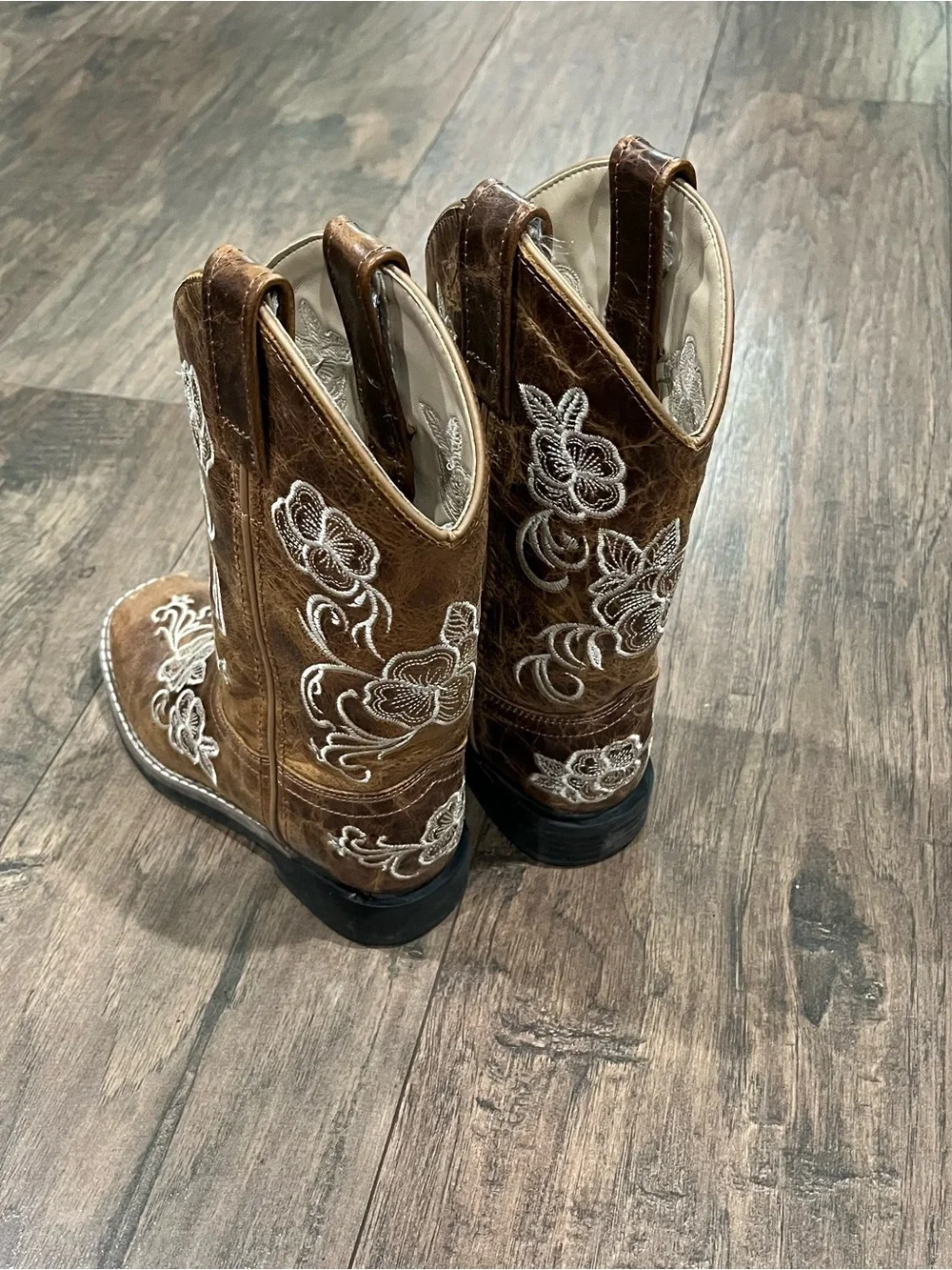 Shyanne Brown Kids Western Embroidered Cowgirl Boots